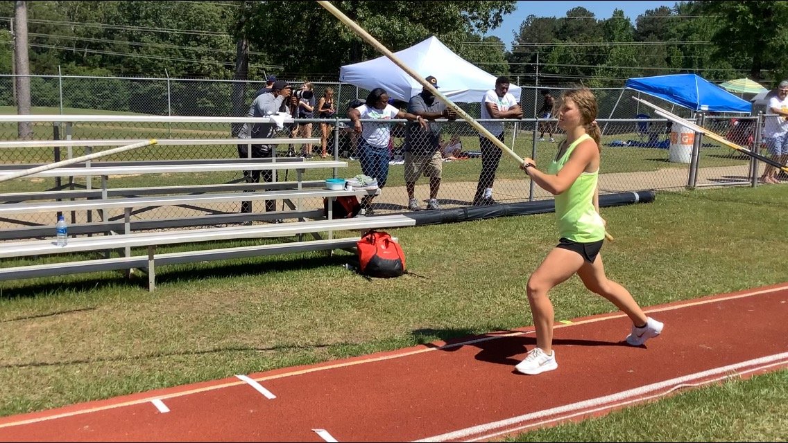 KosyTrack tweet media