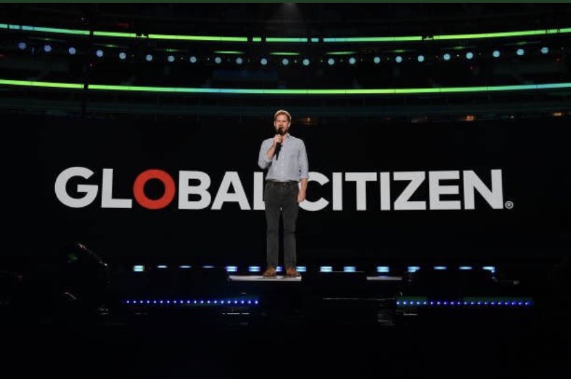 MerlivnaMonroe's tweet photo. @GlblCtzn @gavi #PrinceHarry #DukeofSussex #MeghanMarkle #DuchessofSussex ♥️⭕️💯💫 They indeed want to help the world as they are doing it their whole life!!! And they know the work, and put the work on the table!!! They are gems! Hold onto to them! 😉🙂 #fullofideas https://t.co/V67qndeSB6
