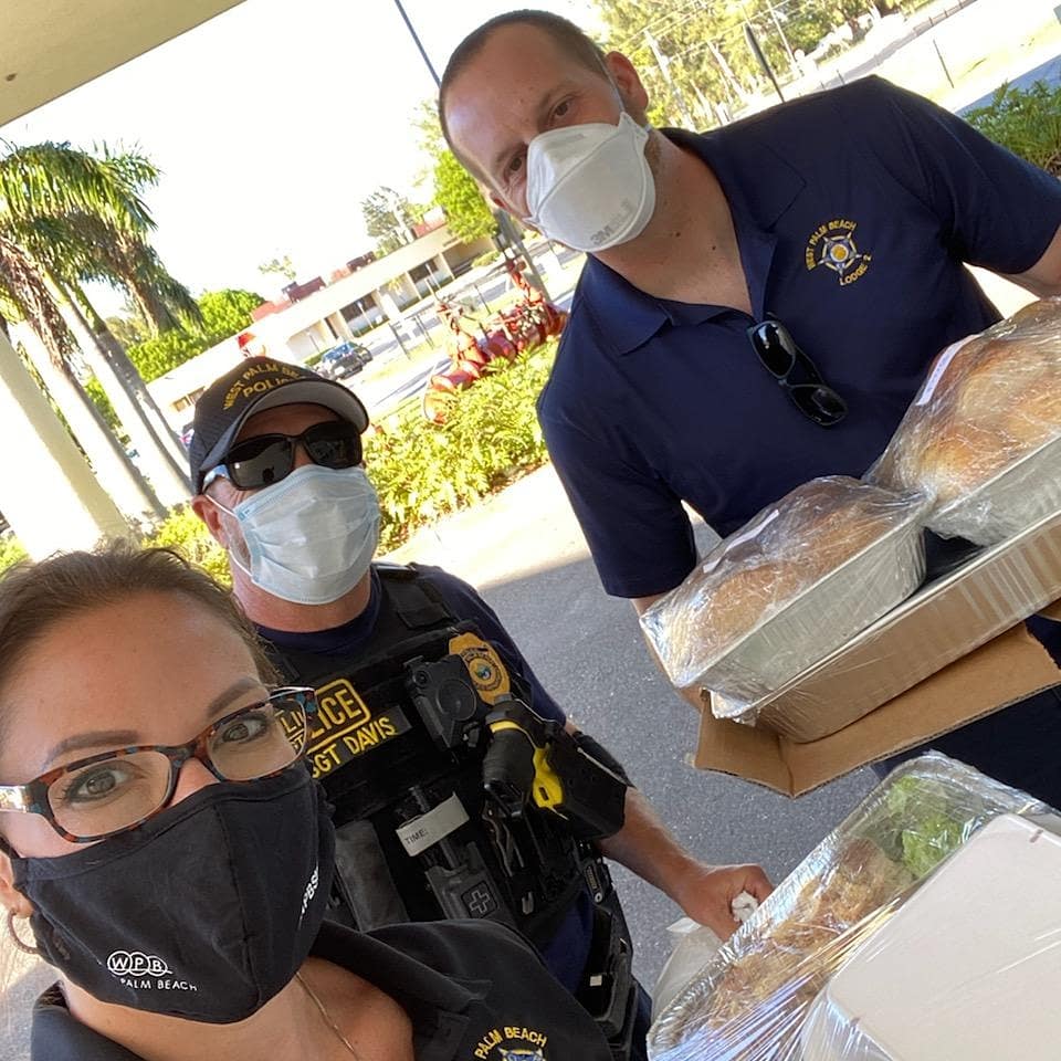 fopwpb's tweet photo. Thank you to the trauma staff at Saint Mary's Medic Center. The staff treated one of our motor officers who was the victim of a hit & run yesterday. Bringing you dinner is the least we could do to show our appreciation. #nurseappreciation #wpbfopinourcommunity #wpbfopstrong https://t.co/OLxfEVpLPb