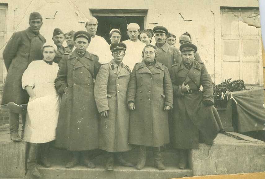 MFAofArmenia's tweet photo. About 600.000 #Armenian|s partook in #GreatPatrioticWar. During war Armenian ppl gave #SovietUnion 5 marshals &amp; more than 60 generals. At the end of war, 83 officers were promoted to general ranks. 6 Armenian national divisions participated in war as well. #victory76 #Победа76 https://t.co/njbU238XB2
