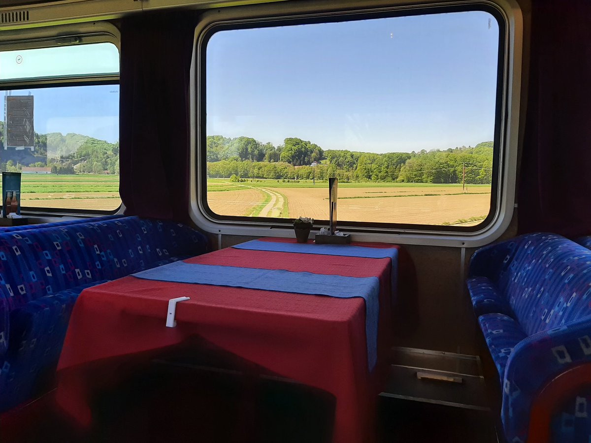 Train aficionados and those who know me probably could see this post coming: the Emona train has a Slovenian  @_DiningCar. So a delicious Wiener schnitzel and a beer it is for early lunch!