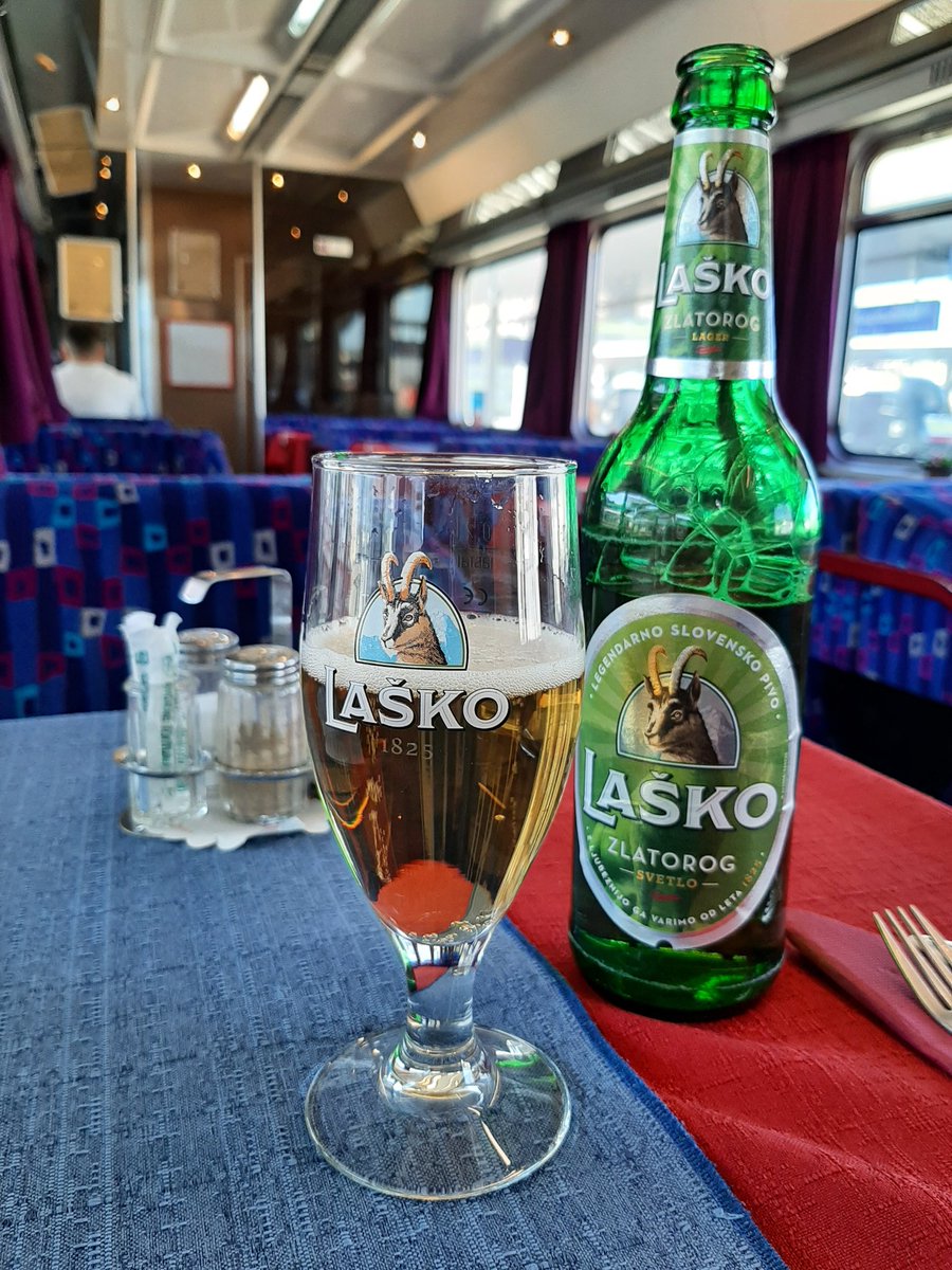 Train aficionados and those who know me probably could see this post coming: the Emona train has a Slovenian  @_DiningCar. So a delicious Wiener schnitzel and a beer it is for early lunch!