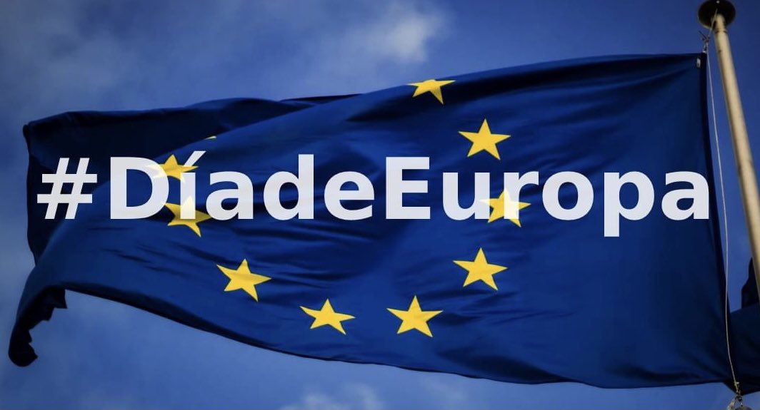 ¡Feliz #DíadeEuropa! 🇪🇺⭐️

🇪🇸🇫🇷🇨🇾🇩🇪🇱🇺🇵🇹🇮🇹🇮🇪🇸🇰🇸🇮🇪🇪🇩🇰🇦🇹🇬🇷🇫🇮🇭🇺🇭🇷🇸🇪🇵🇱🇨🇿🇲🇹🇧🇬🇧🇪🇷🇴🇱🇻🇳🇱🇱🇹

¡Hoy celebramos juntos nuestra Unión en:
🇪🇺la diversidad
🇪🇺el respeto 
🇪🇺la solidaridad
🇪🇺la libertad
🇪🇺la democracia
🇪🇺la igualdad
🇪🇺la paz!

#StrongerTogether
#EuropeDay 
#9deMayo