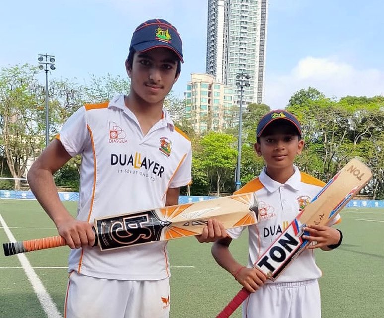 LittleSaiWan's tweet photo. Qasim Iqbal & Preet Mangukiya scored unbeaten fifties to help U13 Tigers to beat USRC Gunners by 136 runs at KGV while in bowling Bhavik Mehta 3 wickets for 1 run #dlswcc #hkcricket🏏❤️🇭🇰 https://t.co/3uXByuvGTH