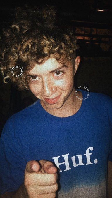 ✨