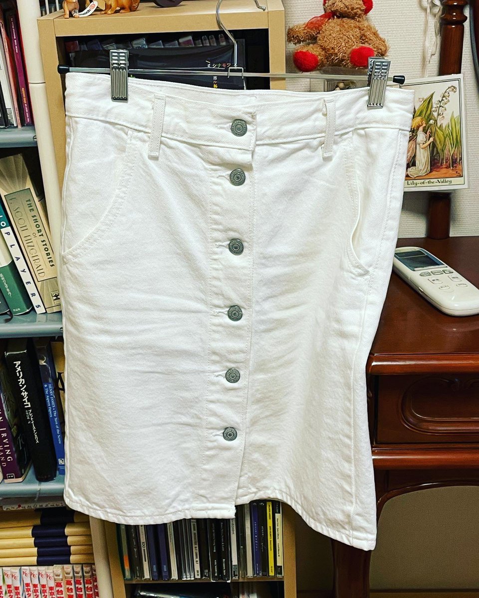 travelingfuture's tweet image. #デニム愛
#levis
#cocolulu 
#spiralgirl
#upperheights 
#オーバーオール
#デニムスカート
#フクタソチャレンジ

デニム愛の炸裂❤️
長年の大好きアイテムから
今年購入のものまで！