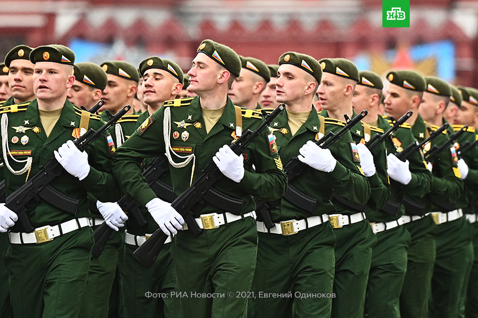 Парад мая 2022. Военный парад. Воинский парад на красной площади. Парад Победы в Москве. Военный парад 9 мая.