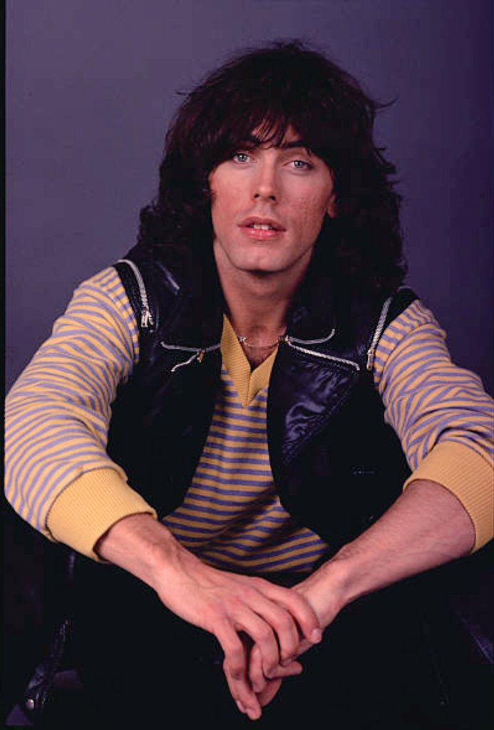 Happy Birthday to Cheap Trick bass guitarist Tom Petersson, born on this day in Rockford, Illinois in 1950.    