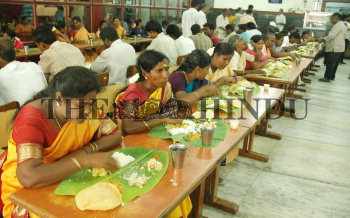 Thanjavur - Panam Sarkara Milk in a small shop near ManikoonduMadurai - The meals in any Mess, especially College House3/n