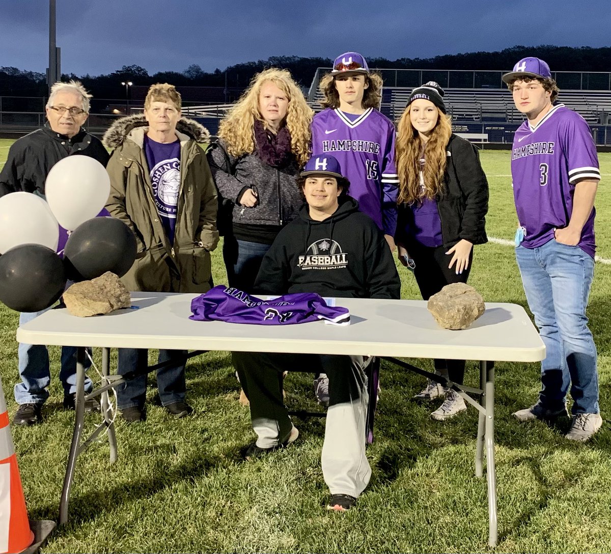 1Top Prospect tweet media