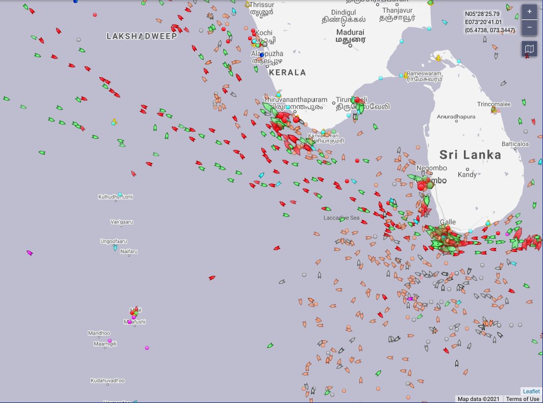 goldsupernova's tweet photo. @planet4589 Thanks for your coverage of the impact.  Here is a map of shipping traffic in the area within hours of impact.  The red ships are oil tankers. https://t.co/TIqtXAys8u