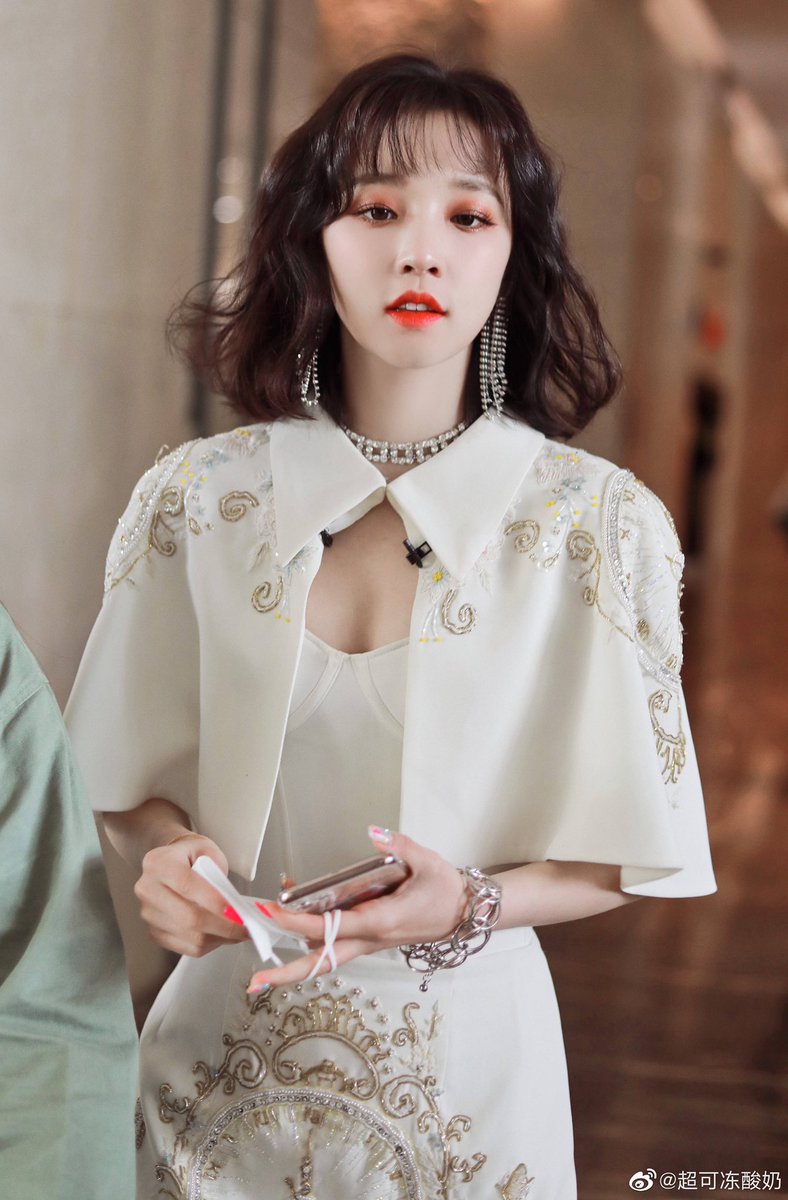 idle_hourly's tweet photo. 🕯
#YUQI #우기 #GIDLE https://t.co/yNCQW2CA95