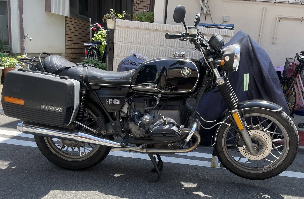 yu_bike_car's tweet photo. 汚いところをちょっとずつ磨いたり、塗ったり!#R80RT #R100RS https://t.co/tem1fG0qlp