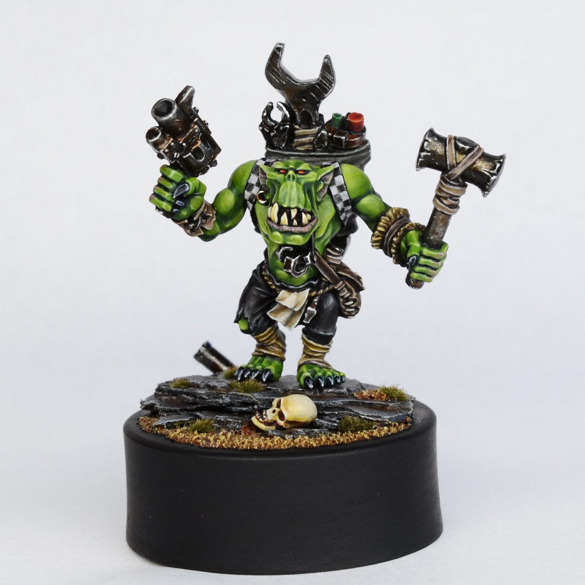 Thomas Moore tweet media