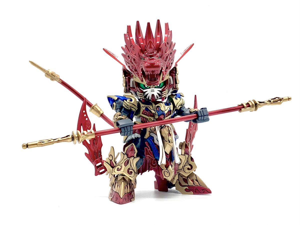 SDワーヒー塗った
えらい塗り分け大変だったけど見栄えはすごい良くなったぜ 