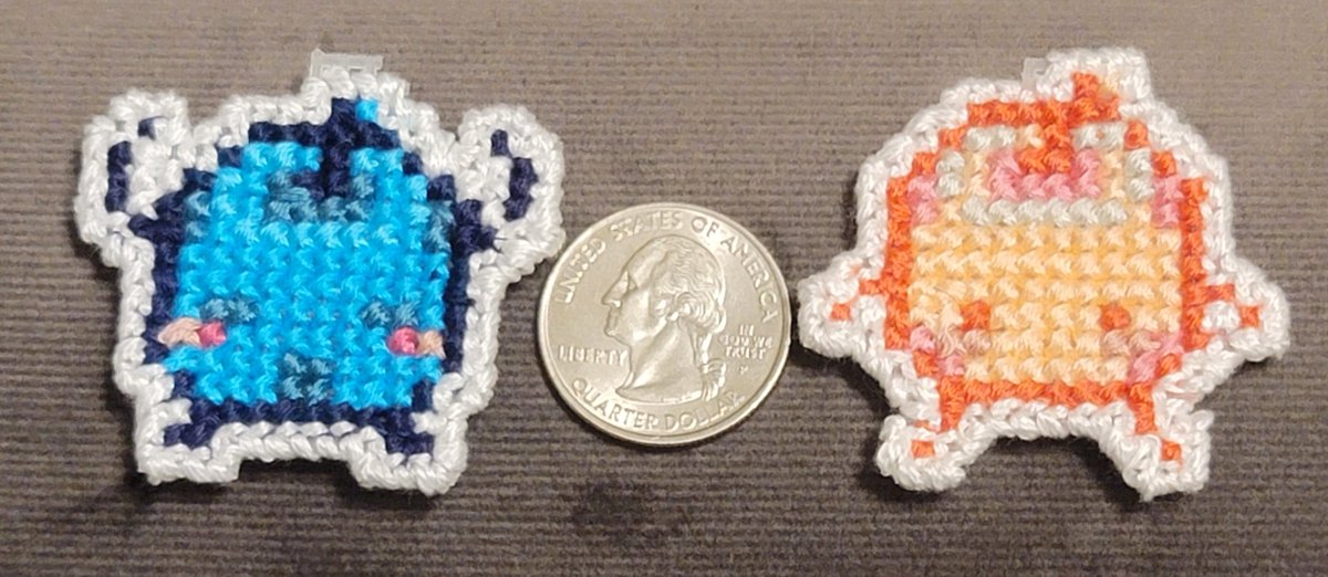 ohthestitches's tweet photo. Finished (almost*) 2 more #StardewValley junimo keychain pieces! They are relatively small, but so cute! 

*gonna add the actual keychain bits after 2 more are done
#sdv #sdvjunimo #sdvcrossstitch #stardewvalleyfanart #crossstitch #xstitch #sdvfanart  #videogamecrossstitch https://t.co/HEjhrTnDyV