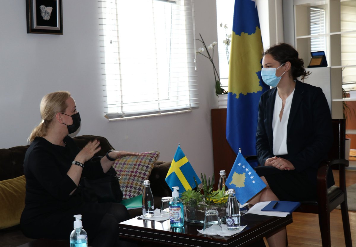 A pleasure to have met 🇸🇪 Ambassador Karin Hernmark and discussed a range of joint priorities. Thank you Amb. @KHernmarck and @SwedeninKosovo for supporting our institutions, and particularly for your contribution to advancing gender equality in 🇽🇰