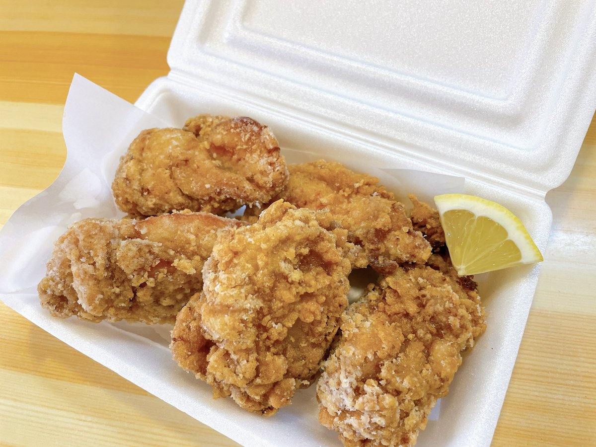 からあげ むそう 若鶏の唐揚げ 5個 380円 適度に脂がのっていてジューシーでコクと旨味のある味わい 一口では食べきれない大きさの唐揚げです からあげ 唐揚げ 唐揚げ専門店 大阪 大阪グルメ 門真市 門真グルメ グランドオープン からあげむ