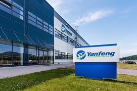 YanfengGermany's tweet photo. Heute ist #EuropaTag! Yanfeng hat in Europa eine lange Geschichte als Interieur-Zulieferer. Heute beschäftigen wir 8.000 Mitarbeiter in 7 Ländern in Europa u. wir wachsen weiter. Mehr Info unter https://t.co/ow5klw3R7Z
 #WeAreYF https://t.co/LtdUXlY83h