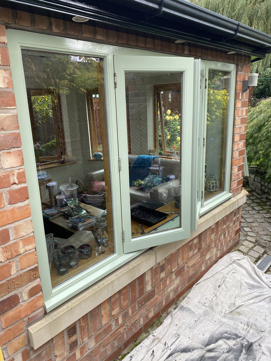 SJCDECOR's tweet photo. Been a while since I posted here’s a transformation from some windows from last summer windows stripped back primed undercoated using @Sandtex_UK paints https://t.co/AM84zn3eqx