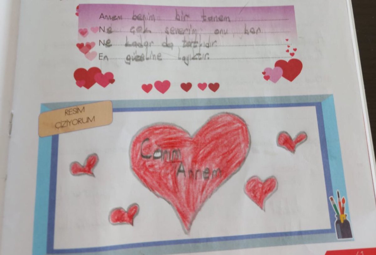 CennetAte12's tweet photo. ⁦@bahcesehir_van⁩ 3/C sınıfımız Anneler Günü için aktostiş şiir çalışmasını yaptılar 😍👏👏👏💐 https://t.co/DEWsEb0xTJ