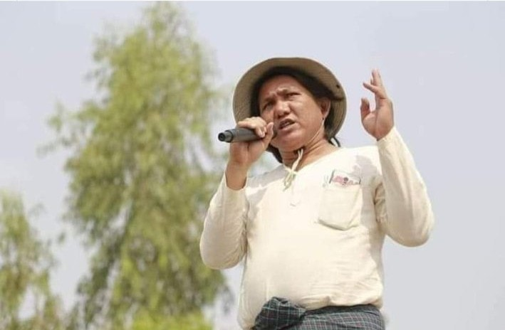 Poet Ko Khat Thi (real name Ko Zaw Tun), who was abducted by military terrorists in #Shwebo last night(May 8), has died while he was transported to Monywa Hospital from Shwebo.
-Still don't know the reason why he died and still investigating.
#May9Coup
#WhatsHappeningInMyanmar