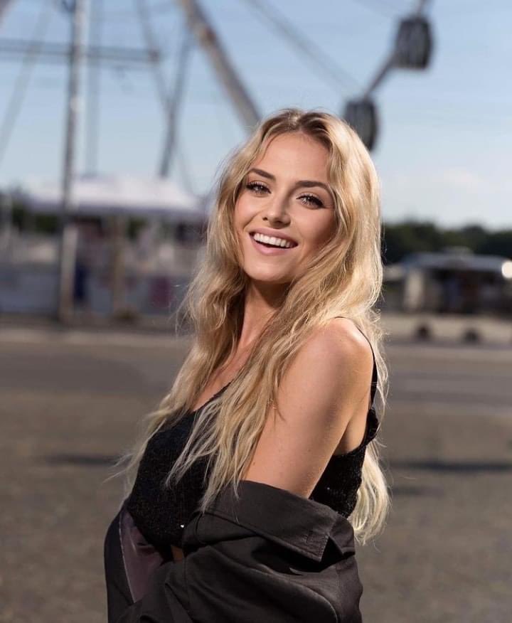 Road to the Miss Universe Crown ‼️

Natalia Hostakova, Miss Universe Slovakia 🇸🇰

#MissUniverse
#MissUniverse2020
#69thMissUniverse