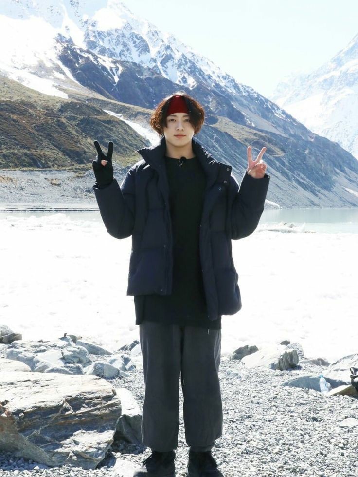 thread of bon voyage 4 jungkook with no crop