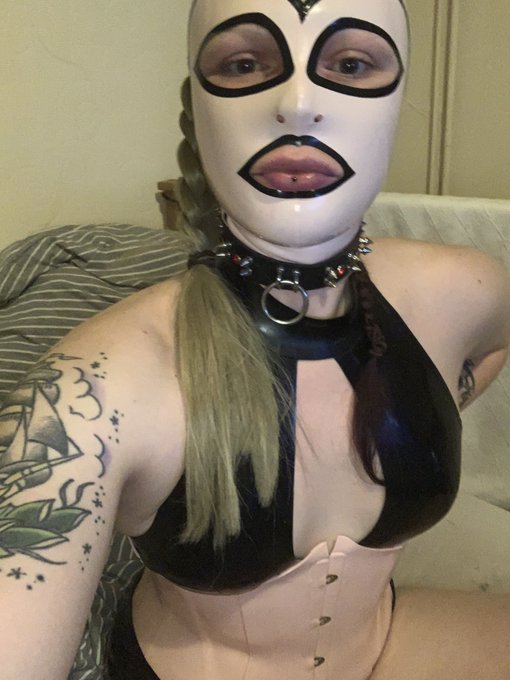 Morning all. #latex #latexsunday #latexhood #latexhoods #latexcorset #latexdress #rubber #rubberday #rubberhood<a href="/tag/latex"class="tags">#latex</a><a href="/tag/latexsunday"class="tags">#latexsunday</a><a href="/tag/latexhood"class="tags">#latexhood</a><a href="/tag/latexhoods"class="tags">#latexhoods</a><a href="/tag/rubber"class="tags"><span>#rubber</span></a><a href="/tag/latexcorset"class="tags"><span>#latexcorset</span></a><a href="/tag/heavyrubber"class="tags"><span>#heavyrubber</span></a><a href="/tag/latexdress"class="tags"><span>#latexdress</span></a>