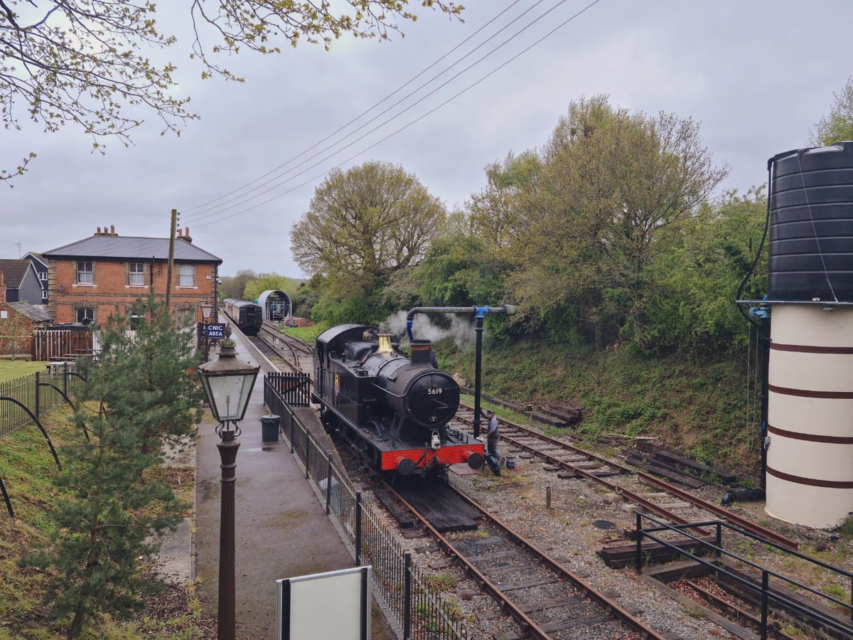 Steam trains return to the Epping Ongar Railway this late May Bank Holiday weekend! Experience a steam hauled journey through the Essex countryside on the heritage railway that’s closest to London
eorailway.co.uk/news/back-in-s…
Tickets and times: eorailway.co.uk/events/back-in…