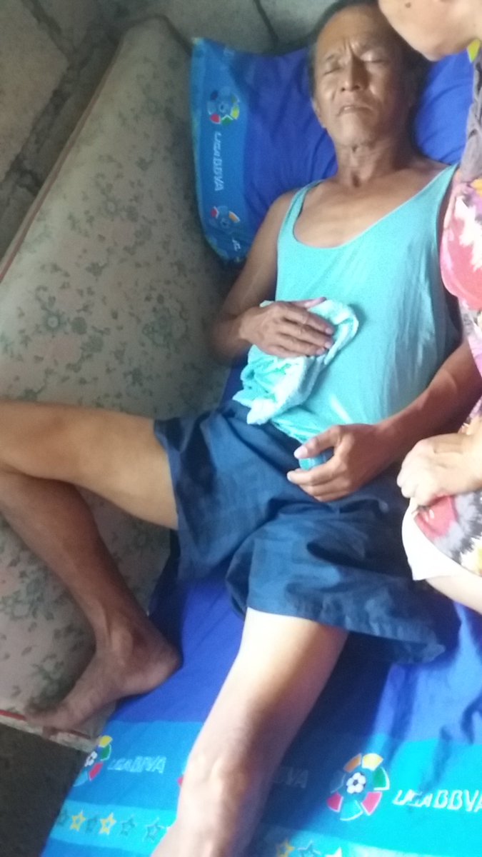 Jhulia0141's tweet photo. sana po matlungn nyo kmi nsa stwsyn napokmi haloswlng makain baon kmi sa utang hnggng nkksidente angpapa q maingat nmnpo prodhlbumblk ang pgkstrokenahlo syabuti dgrabe nngyri pro may sakitsa pusokht gustonmn sya iconfine kaso wlng2x po
prng awanyo napo sna may mabuting puso dyan https://t.co/nuHIXqnFfV