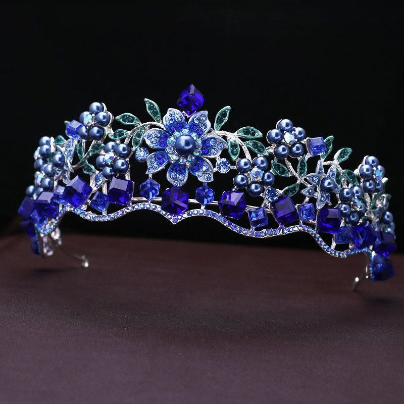 — MLB character‘s & crowns, a thread