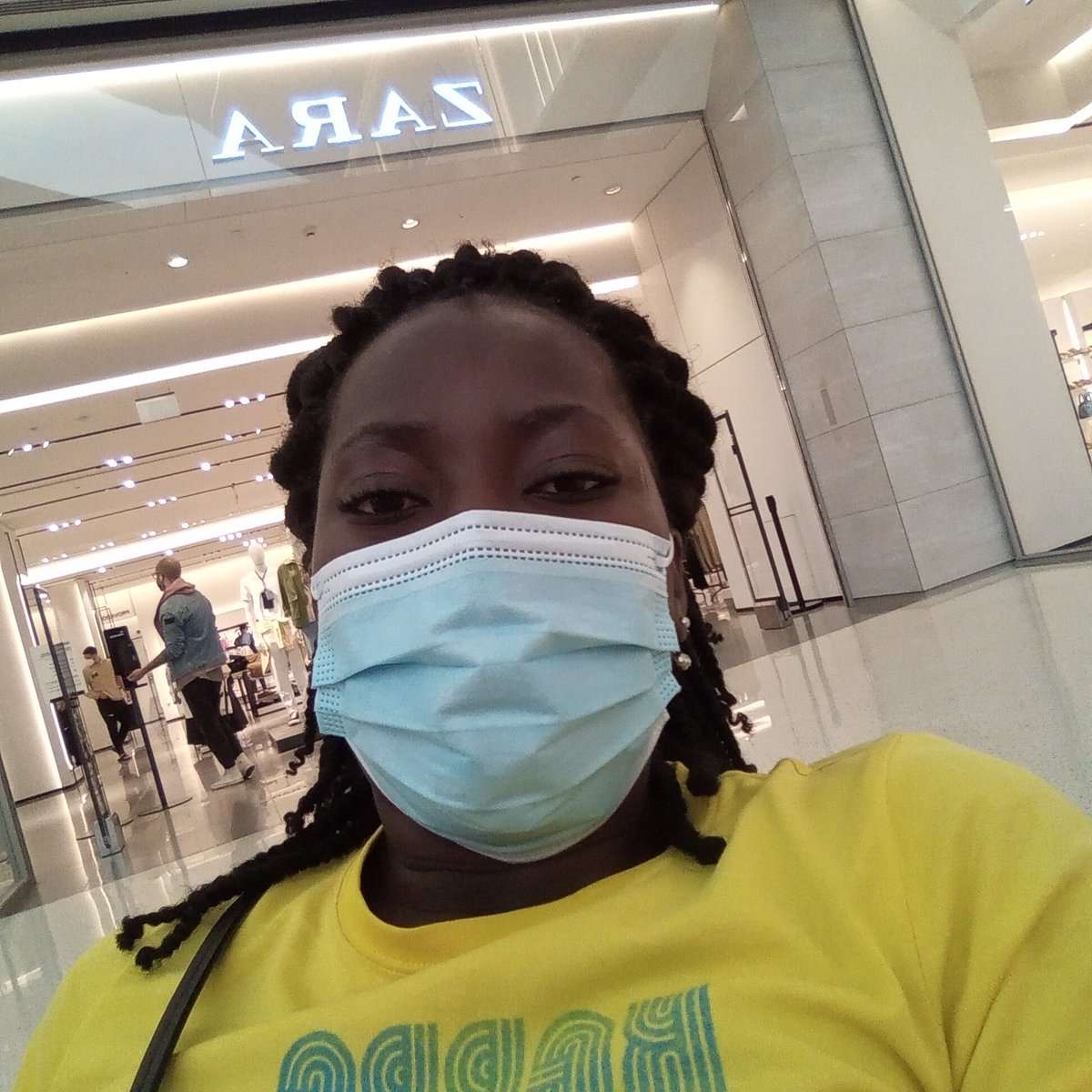 BidimNa's tweet photo. #NewProfilePic https://t.co/UZzfBGbgar