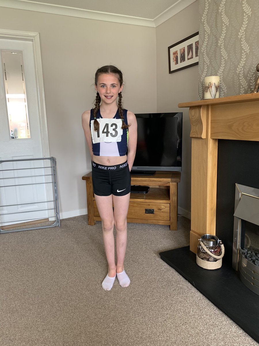 YvonneLPearson's tweet photo. Olivia had a great day at pitreavie today. 1st in the 600m and 2nd in the 75m. @KinrossPrimaryS #pitreavie #scottishathletics https://t.co/dATtbrbBwt