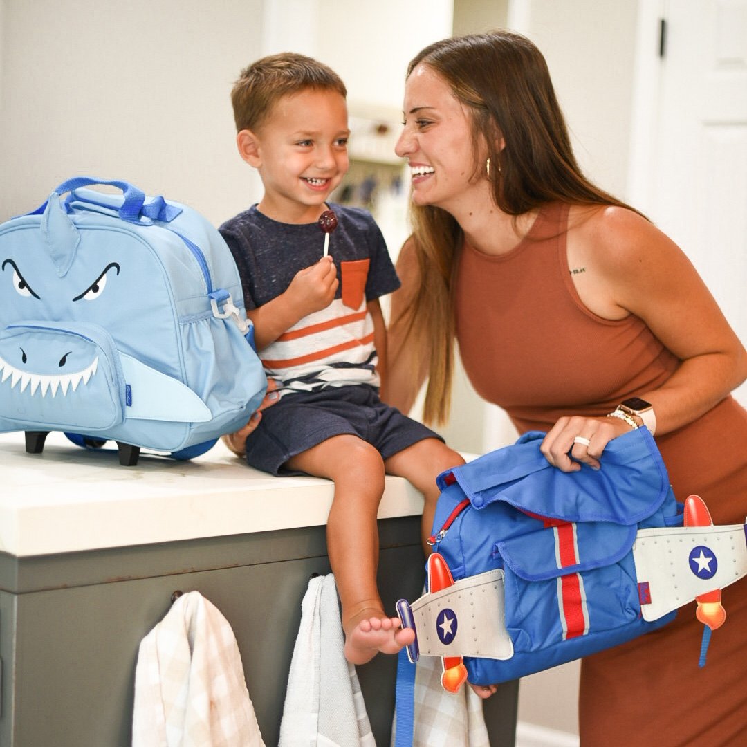 Happy Mother's Day! ⁠
Whether you are a mom, have a mom, act like a mom, want to be a mom....you deserve something special🦸‍♀️🎀💐💕⁠
📸 <a href="/chelsea/">chels</a>.kopelman⁠

#BixbeeBuzz #embraceyourimagination #mothersday2021 #mothersday #mom #love #happymothersday #mother #momlife #motherhood