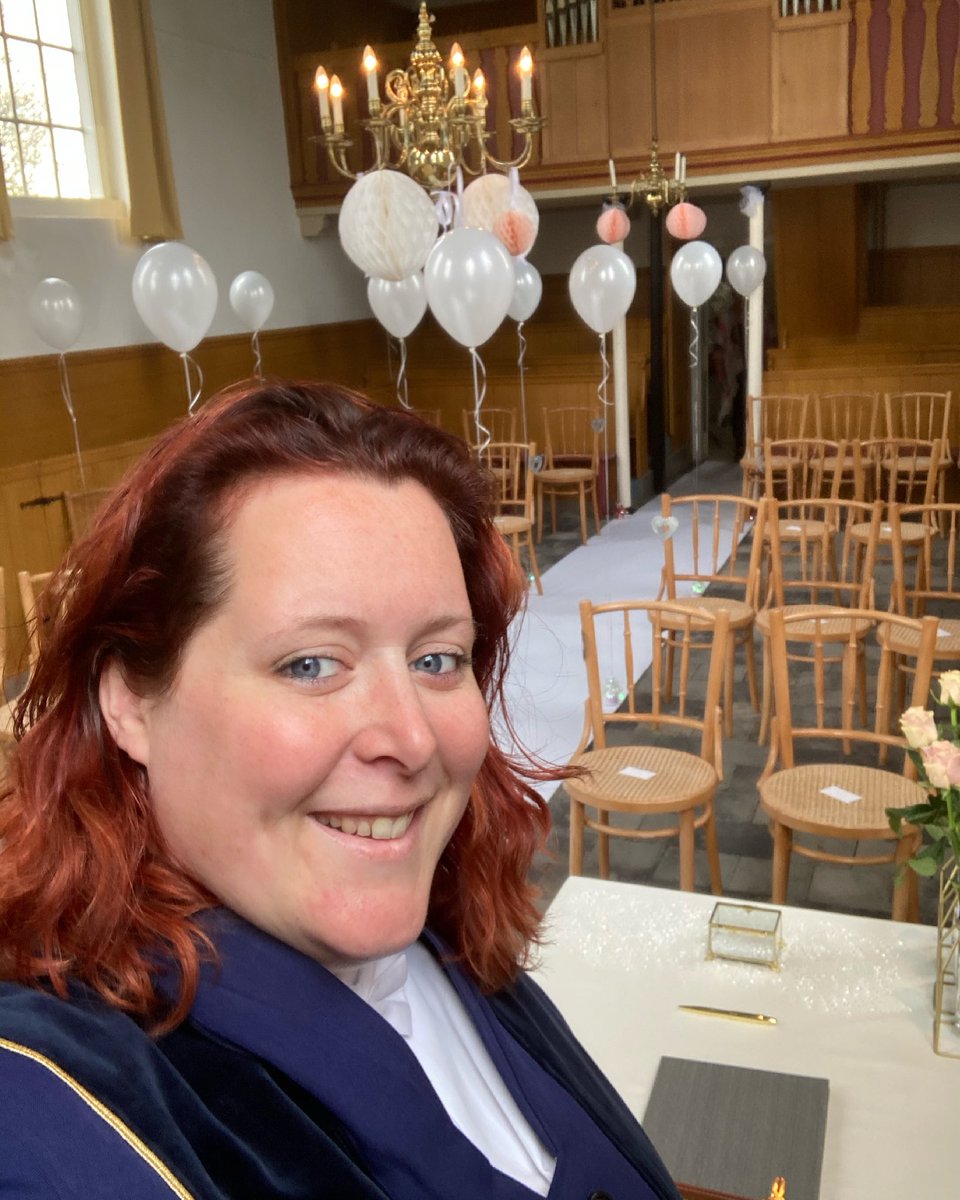 Wat een feestje!!
De laatste ceremonie voor Hollands Kroon voor m’n verlof, en wat een mega lollige ceremonie was dit, zoveel liefde was er al jarenlang dus daar zal het niet aan liggen!

Lieverds nog meer geluk en liefde dan dat jullie al hebben met jullie mooie gezin 💕