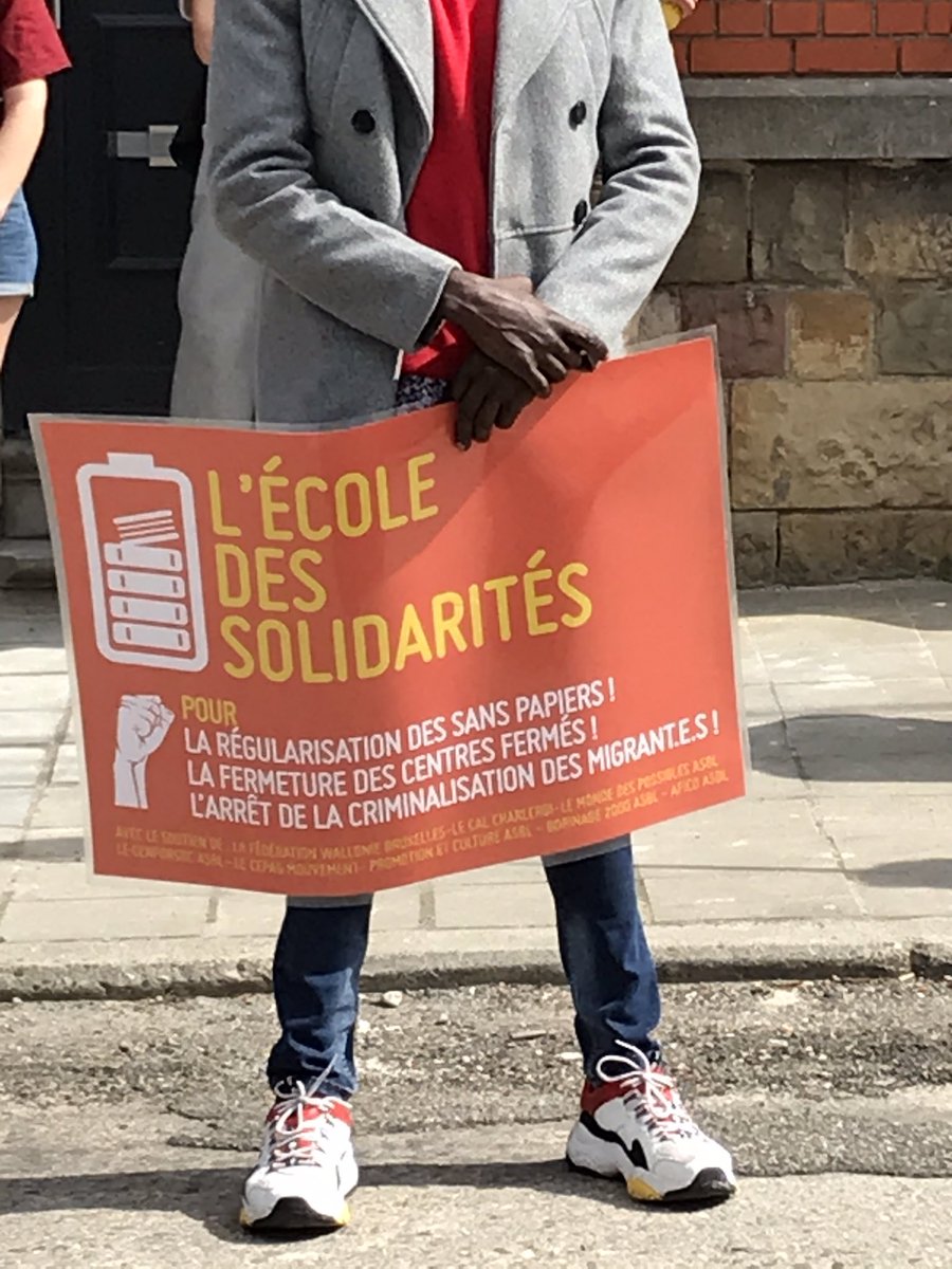 fgtbliege's tweet photo. Que des personnes soient enfermé.e parce qu’elles ont fui la misère ou les guerres, nous ne l’accepterons jamais. D’autres politiques migratoires sont possibles et indispensables ! #vottem https://t.co/gxqxtQDxe3