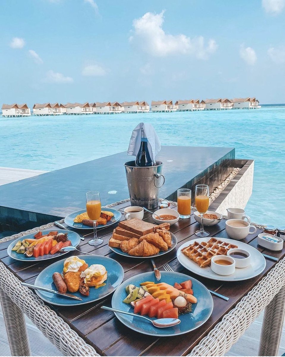tmbIrpics's tweet photo. "Need breakfast 🥞 like that " https://t.co/nEh2ZvkW8E