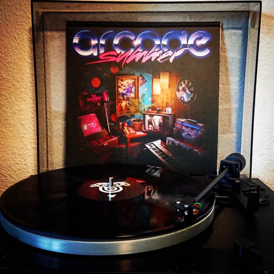 TimeSlaveRec's tweet photo. A very nice photo by ‘mirkoknopke’ of their copy of Arcade Summer’s self titled album on heavyweight virgin vinyl! Get your own copy here:
https://t.co/MYeEPD7K4z
#arcadesummer #vinyl https://t.co/NTnM327dpZ