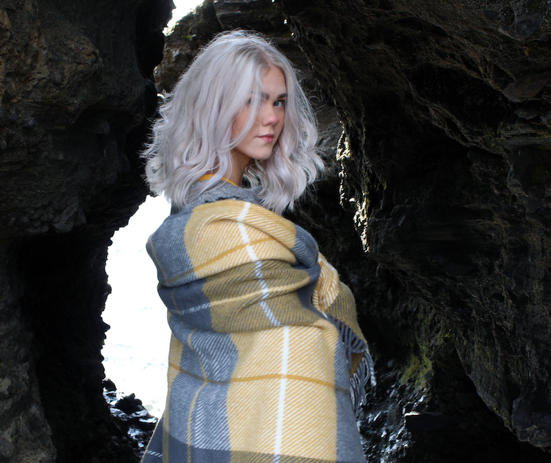 Happy Mother´s Day or "gleðilegan mæðradag" as we say in Icelandic! Did we mention we have special discount on women´s clothing today?