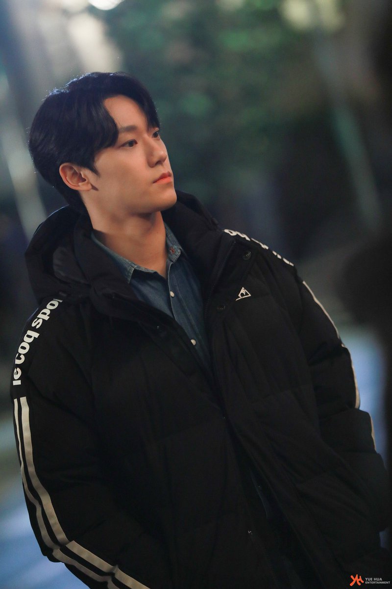 lee do hyun pics tweet media