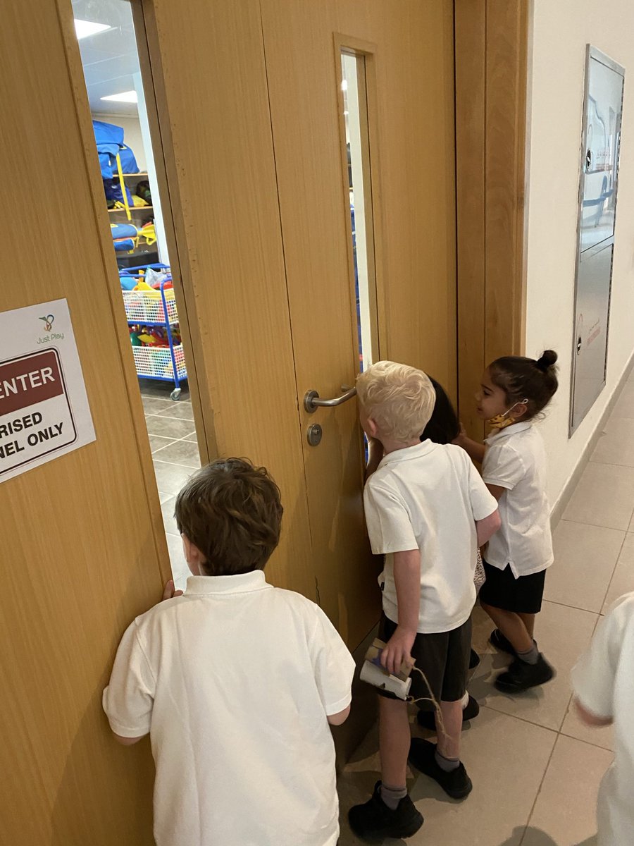 kcd_fs1's tweet photo. Giraffe Class went on a bear hunt around school using the binoculars they made. Look who they found at the end...  🐻 #learningisfun #imagination https://t.co/JUfGo9LNlH