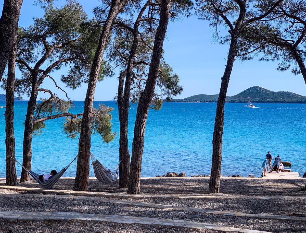 Adriagate's tweet photo. #AdriaticSea #Croatia #beach #summer #travel #vacation #holidays #holidays2021 https://t.co/k4NxNyVOdw