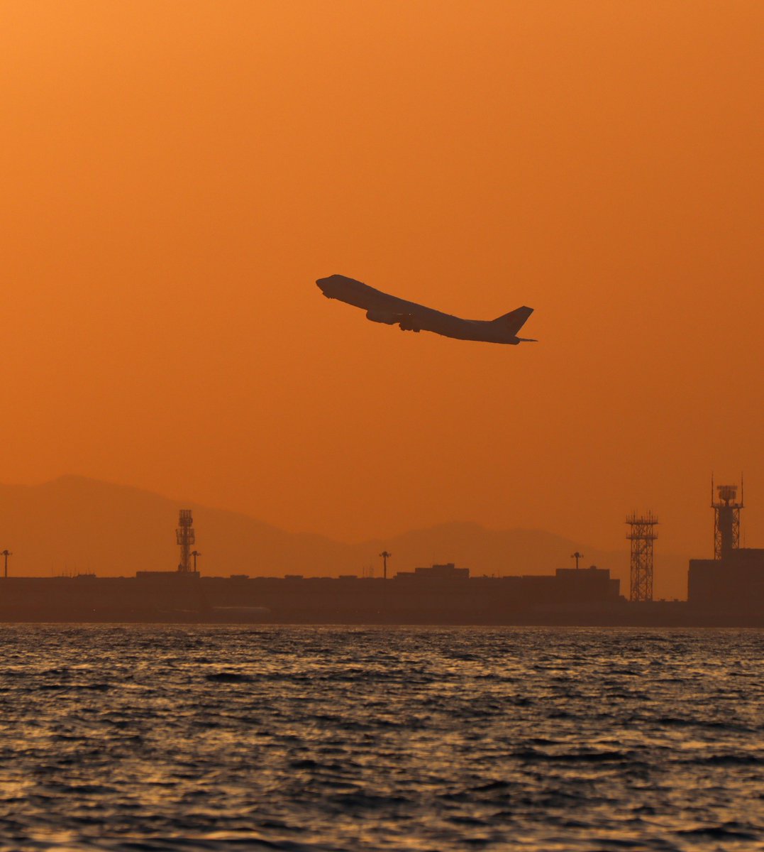 関空のスカイビューがコロナで閉鎖されてるから対岸から頑張るしかない😭
#りんくうマーブルビーチ