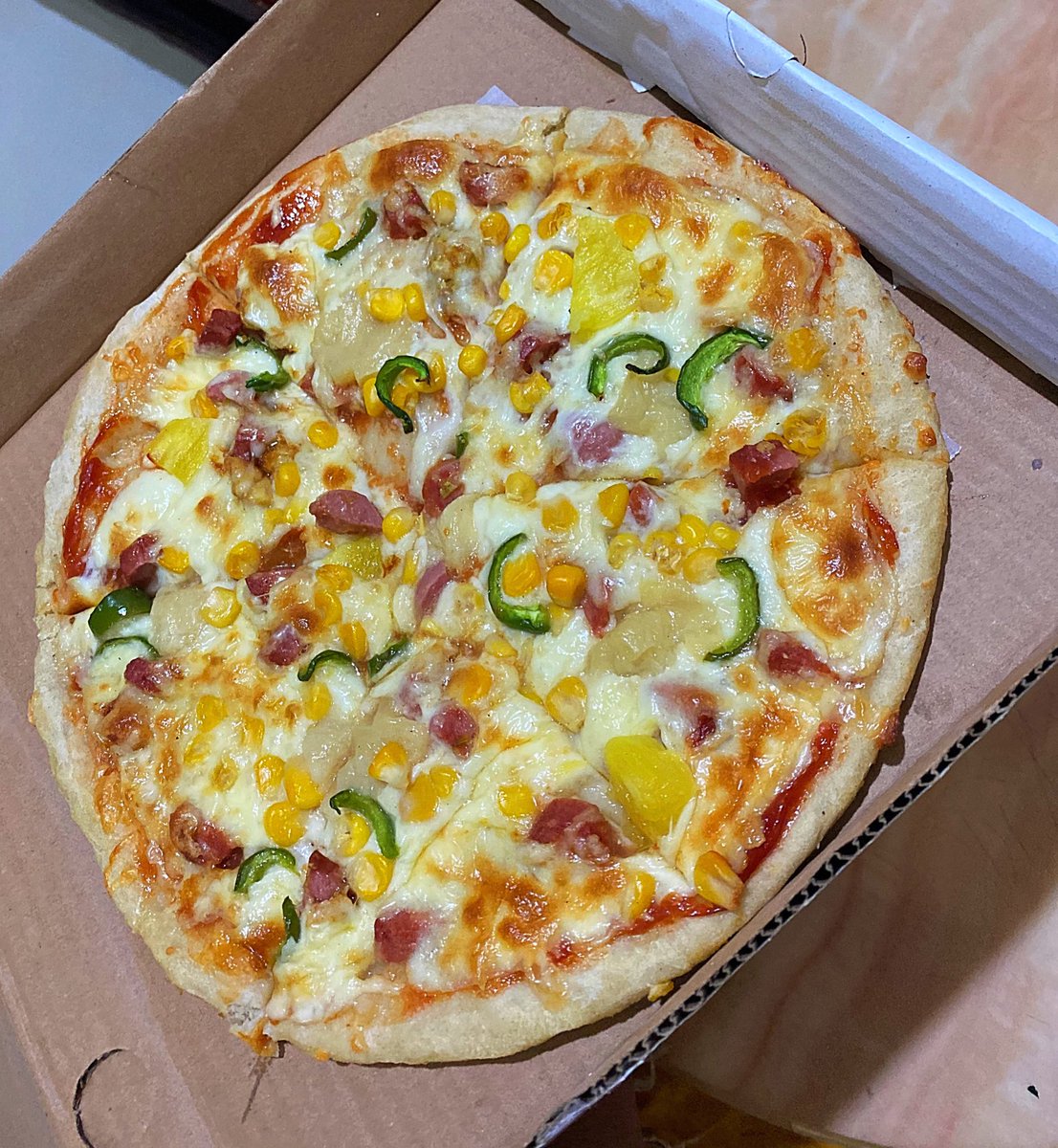 pizzapallazo_ng's tweet photo. The Hawaiian goodness in Pizza
Enjoy every bite with a taste of spike, ecstacy, sweet & savory
#hawaiianpizza #pineappletoppings #pizzapallazo https://t.co/1xToeSn0n9