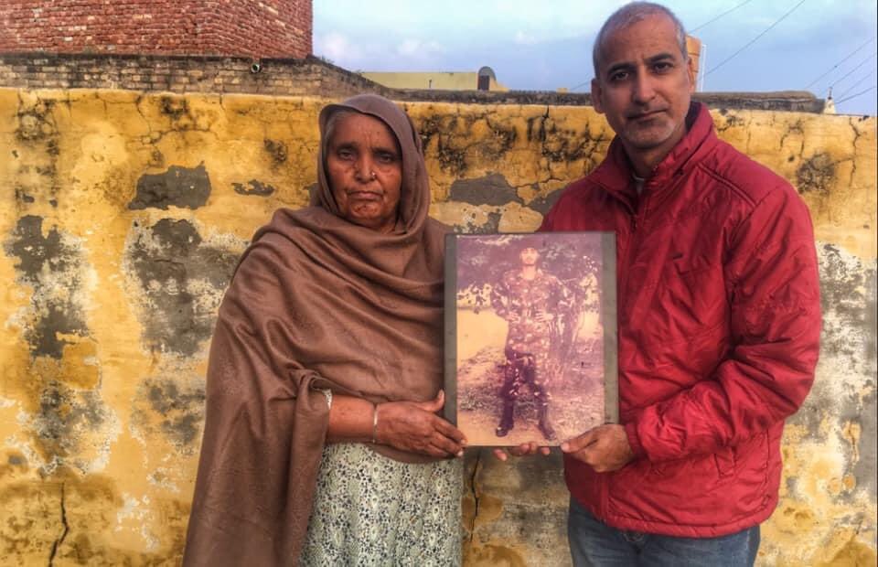 Along with Kamla Devi aunty, mother ofRIFLEMAN GURDEEP SINGH 18 PUNJAB - 37 RRkilled in action in 2001 in Poonch. Her other two sons are also serving in Indian Army. #motherhood  #MothersDay  #MothersDay2021  #KnowYourHeroes  #VeerYatra  #MotherDay