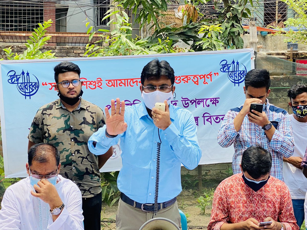 SohagSaifur's tweet photo. সকল শিশুই আমাদের কাছে গুরুত্বপূর্ণ ।

কোভিড-১৯ পরিস্হিতিতে ঈদ  উপলক্ষে #BDAID এর পক্ষ থেকে
সুবিধা বঞ্চিত শিশুদের মাঝে ঈদ বস্ত্র বিতরণ ।
স্হান ১৩ নং ওয়ার্ড মধ্য মণিপুরি পাড়া ,মিরপুর ঢাকা।

৯ মে ,২০২১, রবিবার https://t.co/UlfBZXcbP7