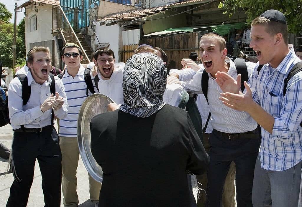 2First, the Occupation’s Supreme Court is expected to hold a hearing related to Sheikh Jarrah case. Several Israeli media outlets stated that the court is likely to postpone the hearing due to massive protests in Jerusalem & to the widespread international solidarity.