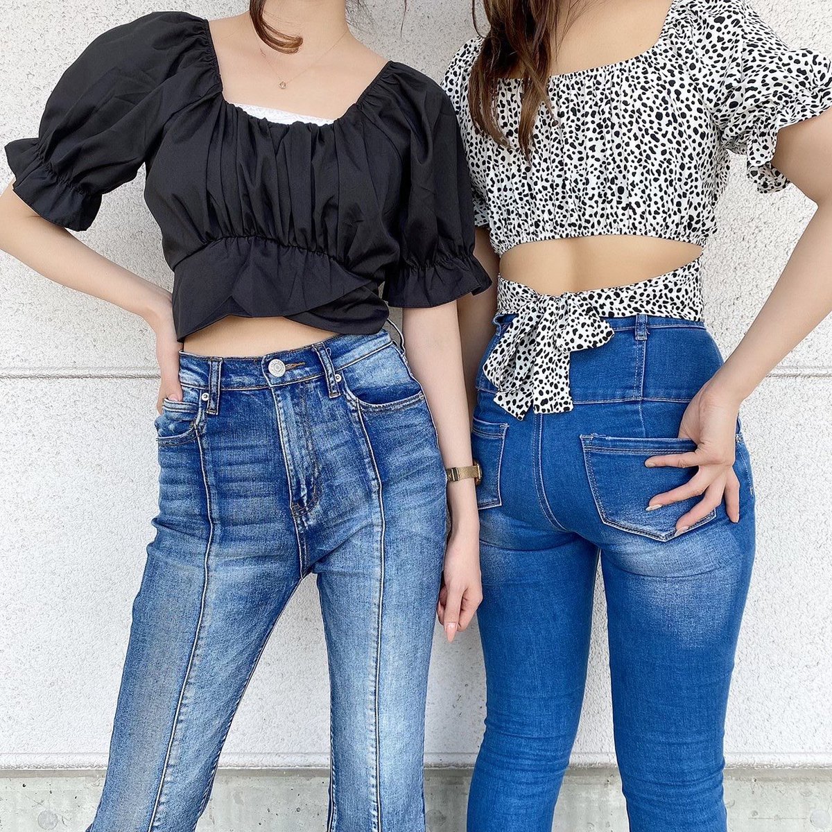 One Way Hit Item バックリボントップス 3 2 バッグリボンがデザインポイントの トップスは背中見せでヘルシーな印象に ボリュームスリーブで 二の腕周りも華奢見えに お友達とのおそろコーデでも映える1着 T Co Hheyqcdxpv