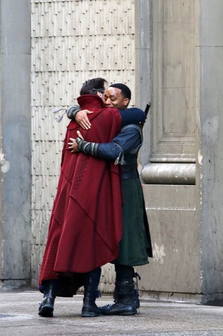 dailyDSITMOM's tweet image. We don't get this anymore #setpic